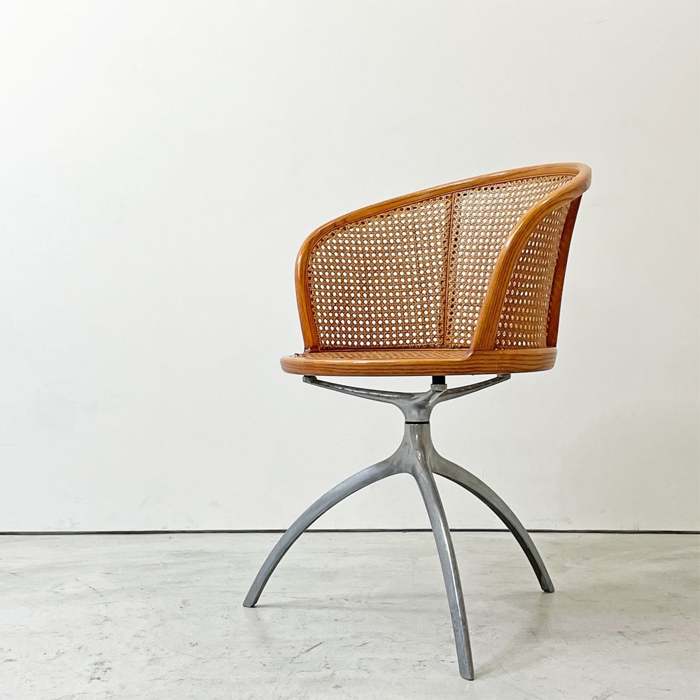 カッシーナイクスシー Cassina ixc. アリアス Alias ヤングレディ YOUNG LADY スウィベルチェア スウィベルベース ラタン 3本脚 回転式 ●
