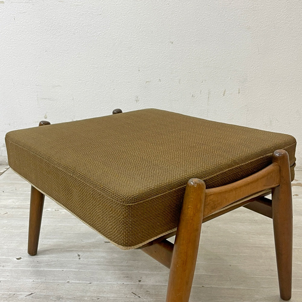 ゲタマ GETAMA GE240 オットマン ビーチ材 ハンス・J・ウェグナー Hans J Wegner スプリングクッション 北欧 デンマークビンテージ ●