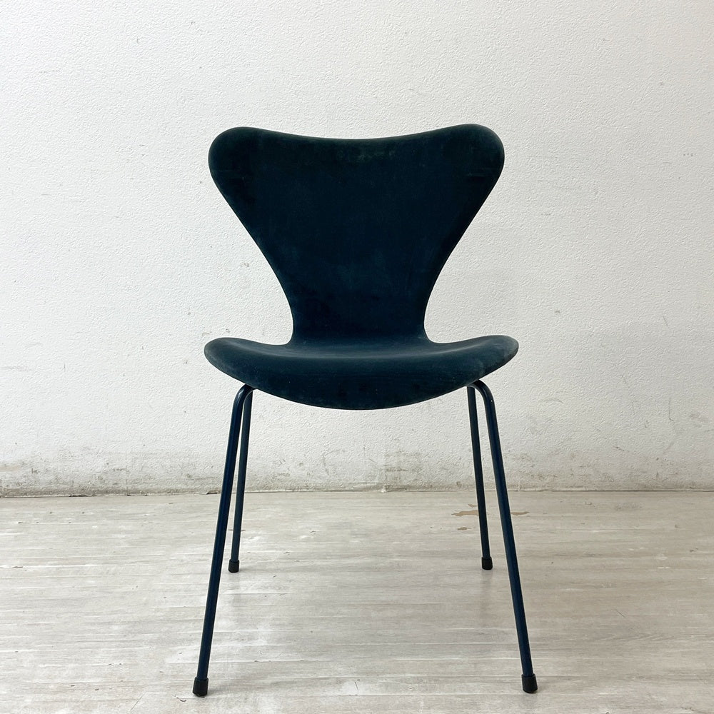フリッツハンセン Fritz Hansen 3107 セブンチェア フルパティング アルネ・ヤコブセン ミッドナイトブルー デンマーク 北欧家具 B ●