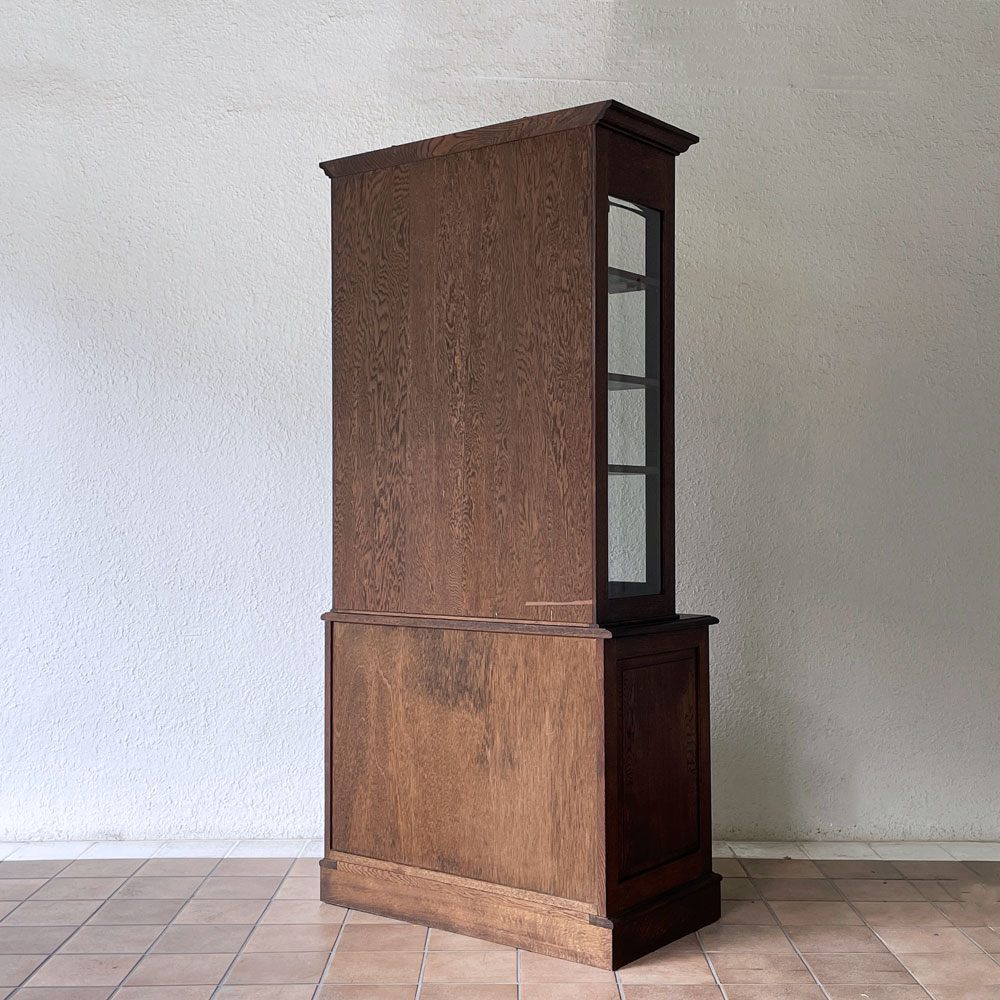 竹中家具 takenaka furniture オーク材 3面ガラスキャビネット 食器棚 カップボード レトロ クラシカルデザイン 横浜元町 ◇