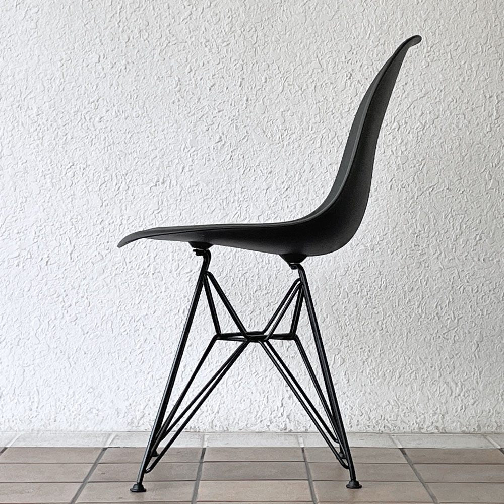 ハーマンミラー Herman Miller サイドシェルチェア ポリプロピレン製 オールブラック エッフェルベース C&R イームズ ミッドセンチュリー ◇