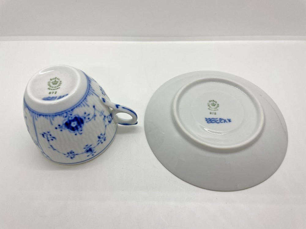 ロイヤルコペンハーゲン ROYAL COPENHAGEN ブルーフルーテッド プレイン コーヒーカップ&ソーサー C&S デンマーク 北欧食器 B ♪