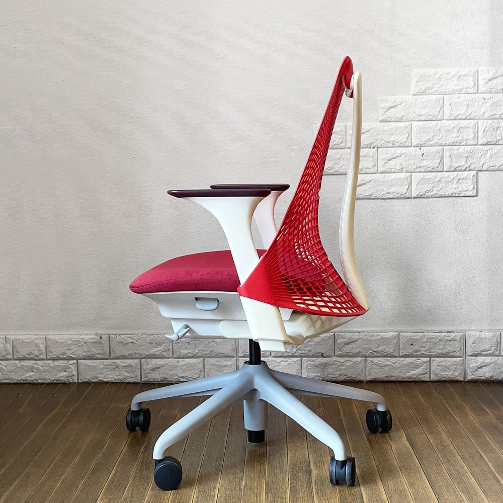 ハーマンミラー Herman Miller セイルチェア SAYL Chair デスクチェア 旧モデル イヴ・ベアール ホワイト × レッド 2012年製 モダンデザイン ◎