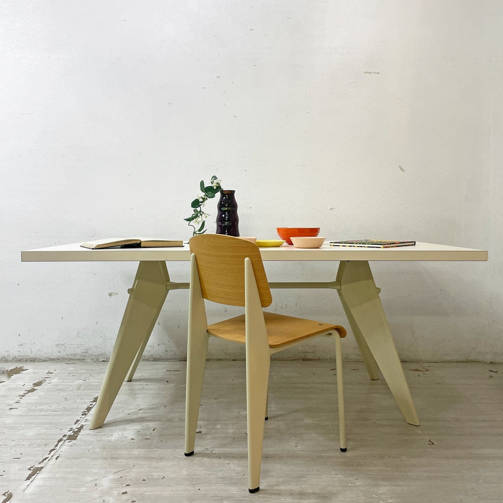 ヴィトラ vitra EMターブル EM Table ダイニングテーブル アイボリー × ブランコロンブ W180cm ジャン・プルーヴェ ラミネート天板 モダン 参考価格\484,000- ●