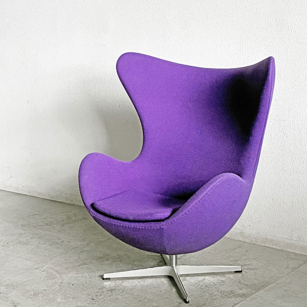 フリッツハンセン Fritz Hansen エッグチェア Egg chair ラウンジチェア ファブリック Kvadrat生地 パープル系 アルネ・ヤコブセン 参考定価￥1,185,800～ 〓