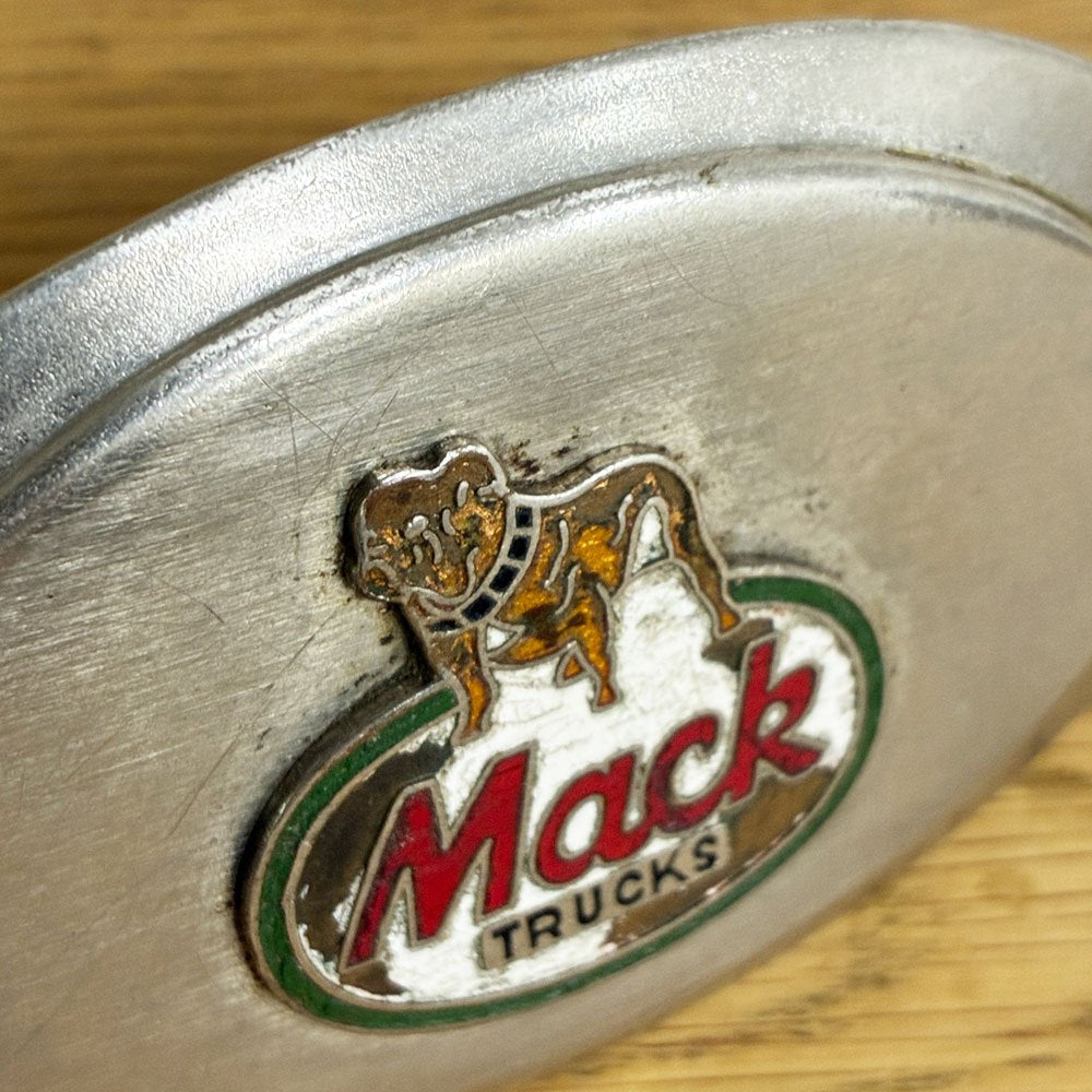 マックトラックス Mack Trucks ブルドッグ ベルトバックル エナメル 1970～1980年代 米国 USビンテージ ●