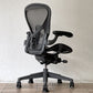 ハーマンミラー Herman Miller アーロンチェア リマスタード フル装備 Bサイズ グラファイトベース ポスチャーフィットSL 定価264,000円 ◇