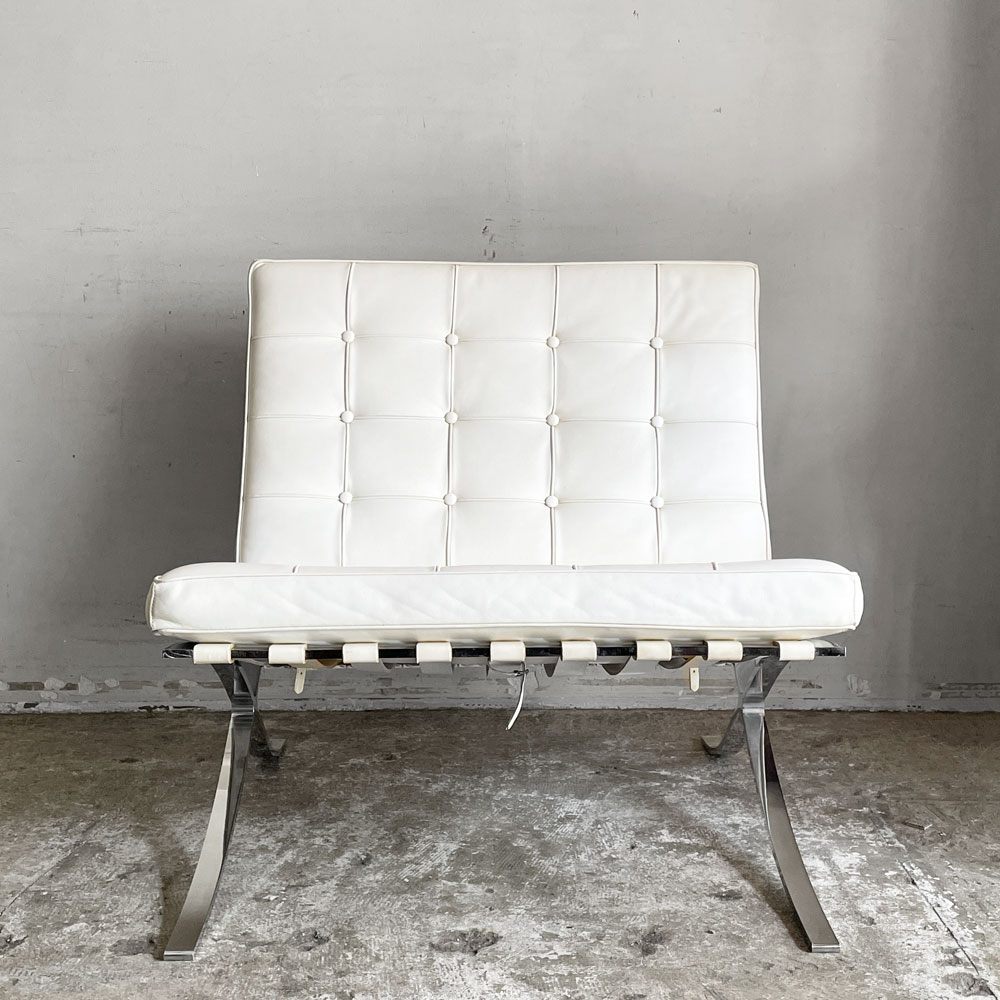 バルセロナチェア Barcelona Chair 1シーター レザー ホワイト リプロダクト品 1シーターソファ ミース・ファン・デル・ローエ モダンデザイン ■