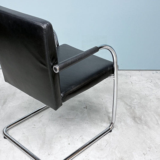 ヴィトラ vitra ビザソフト Visasoft アームチェア ミーティングチェア カンティレバー アントニオ・チッテリオ モダンデザイン ◎