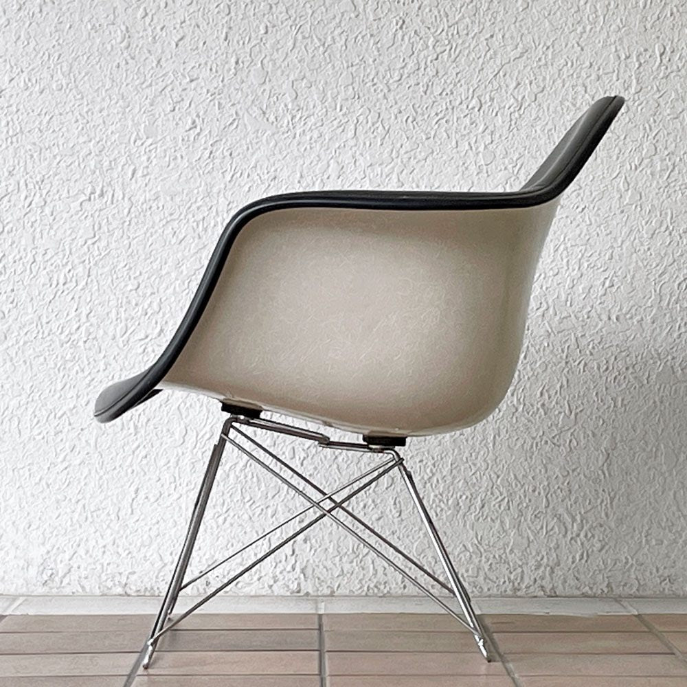 ハーマンミラー Herman Miller アームシェルチェア セカンド 2nd ナウガレザー キャッツクレイドル MFS製 イームズ ◇