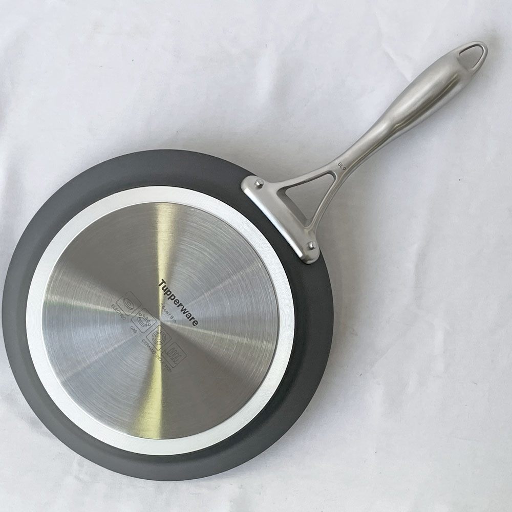 タッパーウェア Tupperware ブラックシリーズ フライパン 24cm IH可 日本未発売 ◇