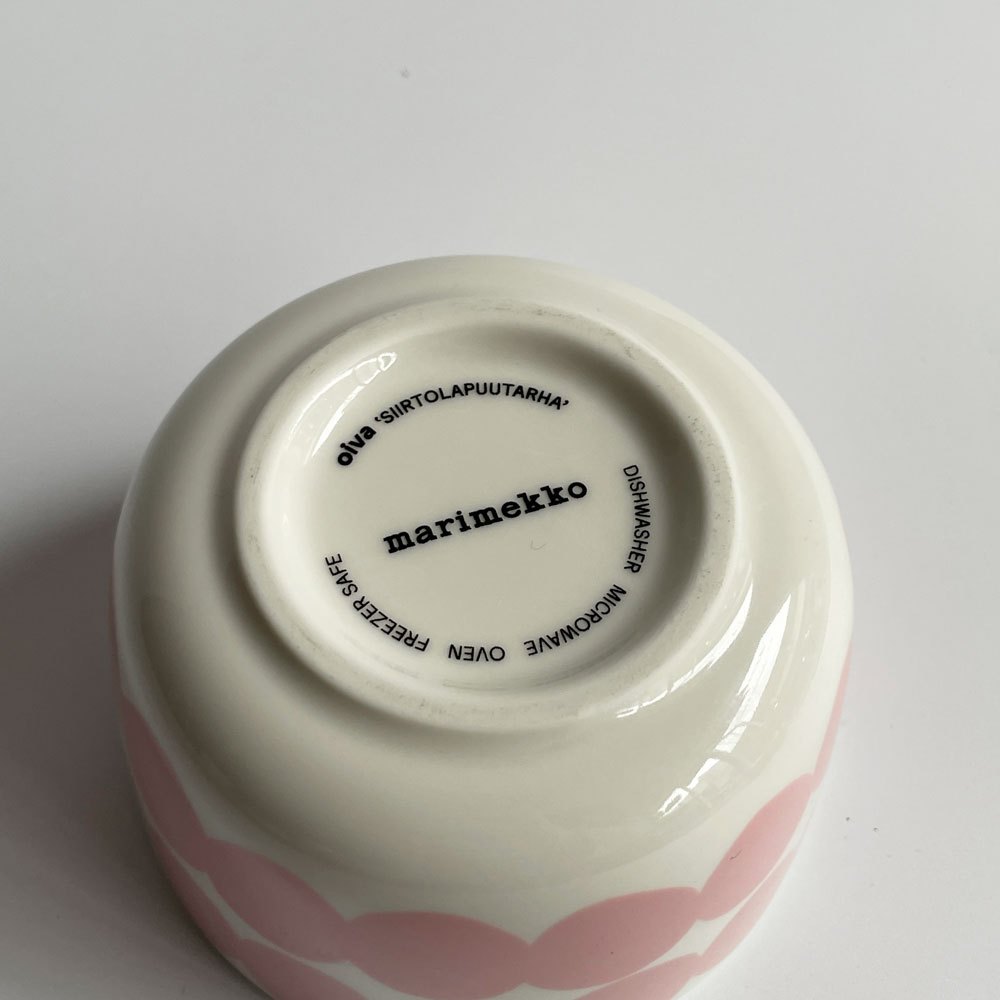 マリメッコ marimekko シイルトラプータルハ SIIRTOLAPUUTARHA ボウル ピンクドット ｗ9.5×ｈ5.7cm 250ml C ♪