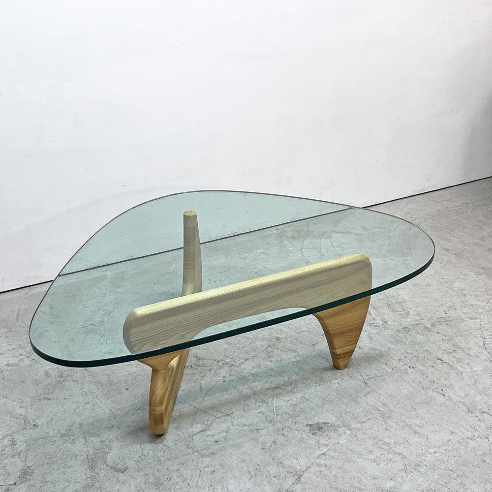 イサムノグチ Isamu Noguchi コーヒーテーブル Coffee Table ガラス天板 厚19mm リプロダクト品 デザイナーズ家具 名作 ●