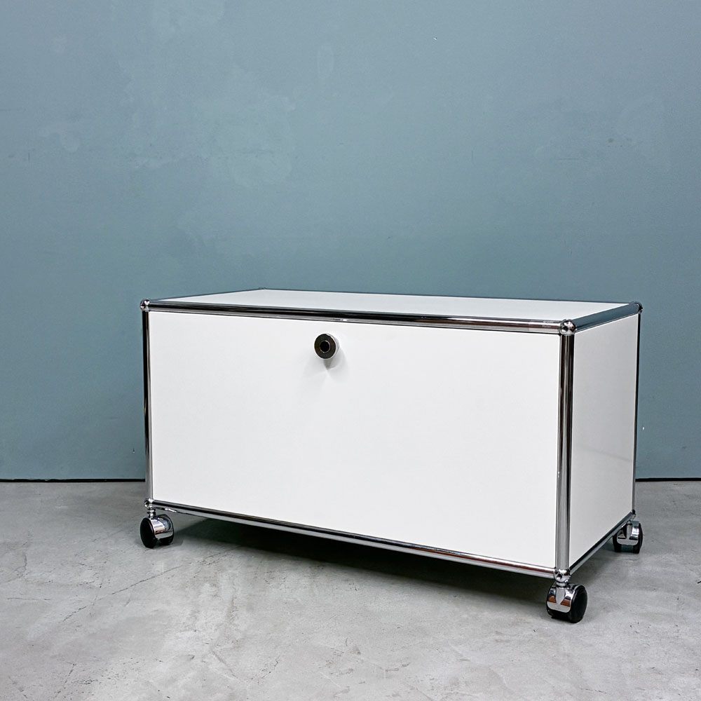 USMハラー USM Haller モジュラーファニチャー ハラーシステム キャビネット ピュアホワイト ドロップダウンドア 1列1段 キャスター フリッツ・ハラー ◎