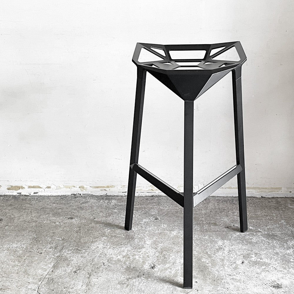 マジス MAGIS スツールワン STOOL_ONE カウンターチェア スタッキングチェア ブラック 77cm コンスタンチン・グルチッチ イタリア B ■