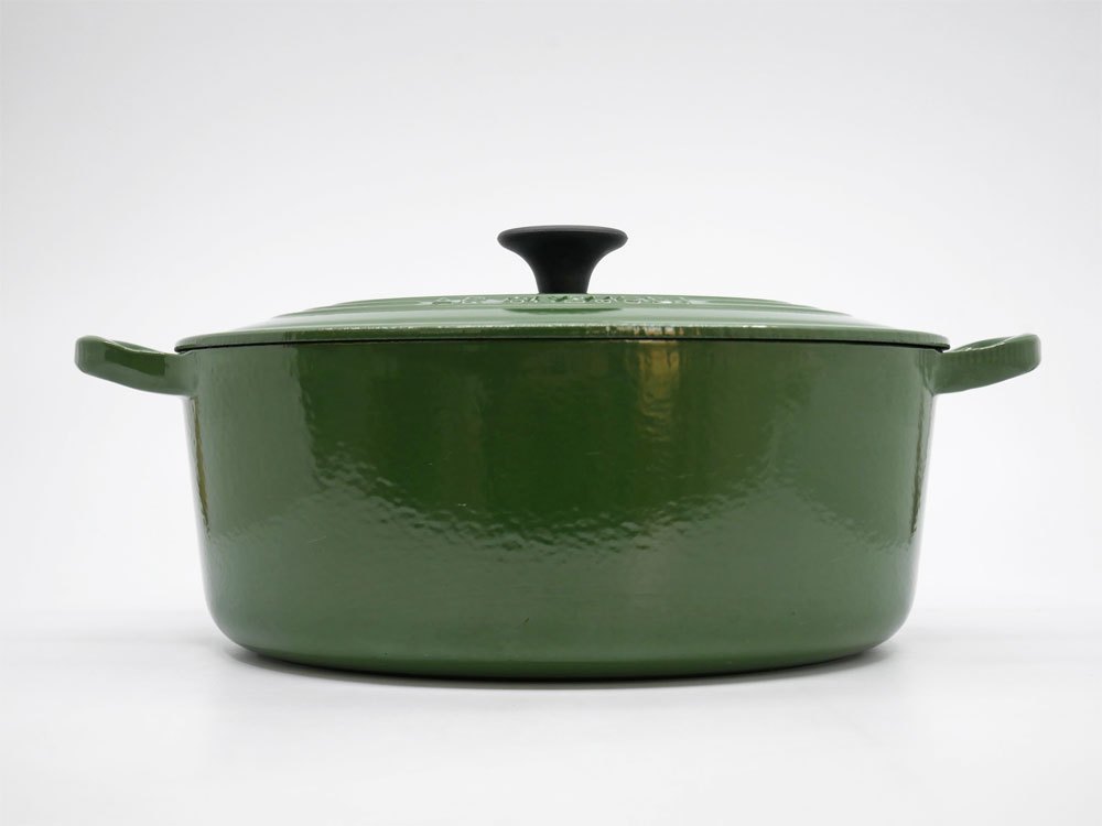 ルクルーゼ LE CREUSET ココットオーバル 両手鍋 モスグリーン 25cm 3.2リットル 廃番色 鋳物 フランス ●