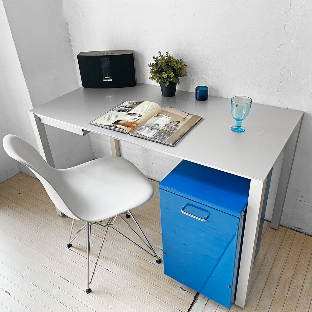 ハーマンミラー Herman Miller サイドシェルチェア ホワイトシェル ポリプロピレン製 エッフェルベース DSR C&R イームズ ミッドセンチュリー ★
