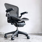ハーマンミラー Herman Miller アーロンチェア Bサイズ ランバーサポート グラファイトベース ビル・スタンフ ＆ ドン・チャドウィック 現状品 ■