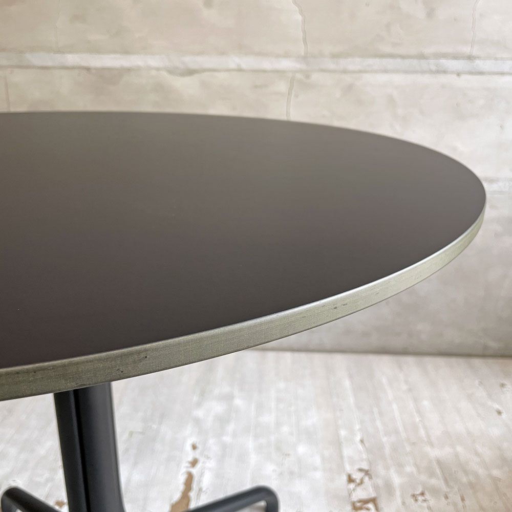 ヴィトラ vitra ベルヴィル ラウンドテーブル Belleville Round Table ブラック HPLソリッドコア材 アウトドア対応 ロナン&エルワン・ブルレック 未使用展示品 ♪
