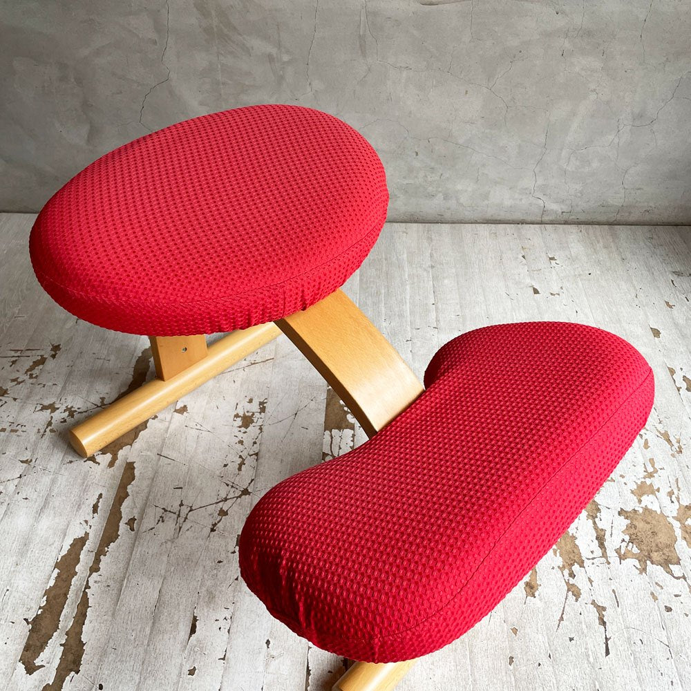 サカモトハウス SAKAMOTO HOUSE Balans Easy バランスチェア レッド カバー付き 学習椅子 姿勢矯正 ノルウェー 北欧家具 ♪