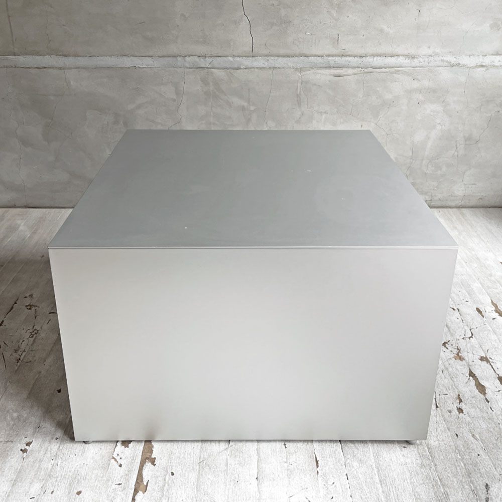 カッシーナイクスシー Cassina ixc. エアーフレーム AIR FRAME 30021 ローテーブル サイドテーブル コーヒーテーブル デヴィッド・チッパーフィールド ♪