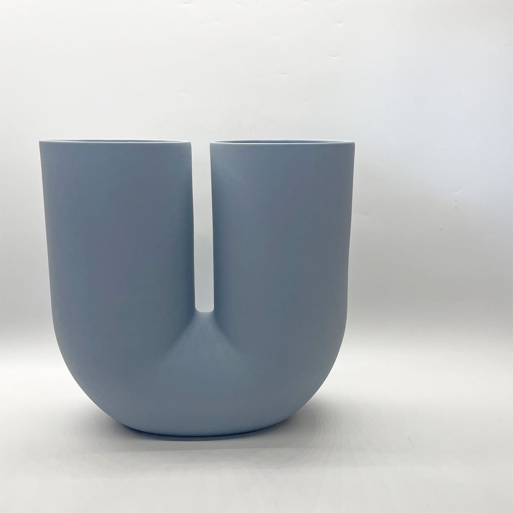 ムート Muuto キンクベース KINK VASE フラワーベース 花瓶 ライトブルー 北欧 デンマーク アーネストスタジオ 箱付き 美品 ★