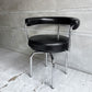 カッシーナ Cassina フォートゥイユ トゥルナン スウィベルチェア 7 FAUTEUIL TOURNANT LC7 レザー 本革 ブラック シャルロット・ペリアン イ・マエストリ・コレクション MoMA ♪