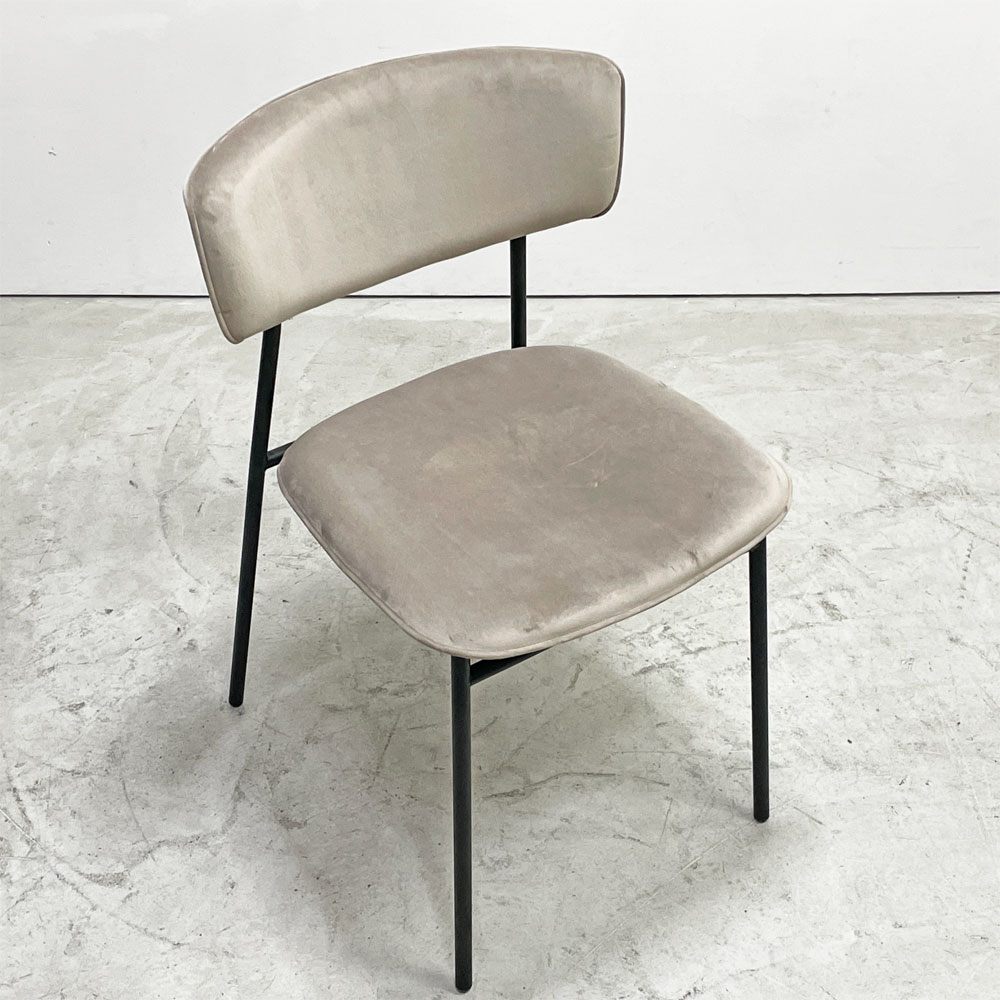 カリガリス Calligaris フィフティーズ FIFTIES ダイニングチェア サンドカラー×マットブラック ファブリック ベルベット スチール脚 モダンデザイン イタリア A ●