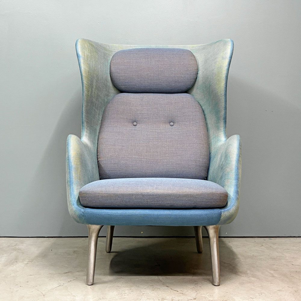 フリッツハンセン Fritz Hansen ロオチェア RO JH1 ラウンジチェア ハイバック Faded Denim Blue ファブリック アルミベース ハイメ・アジョン 北欧モダン ◎