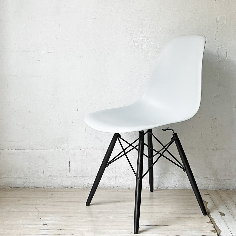 ハーマンミラー HermanMiller サイドシェルチェア ドゥエルレッグ DSW アルパイン × エボニー ポリプロピレン製 イームズ ミッドセンチュリー ★