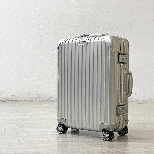 リモワ RIMOWA トパーズ Topas キャビン マルチホイール Cabin MultiWheel IATA 32L 4輪 アルミニウム シルバー キャリーケース スーツケース 機内持ち込み可 ●