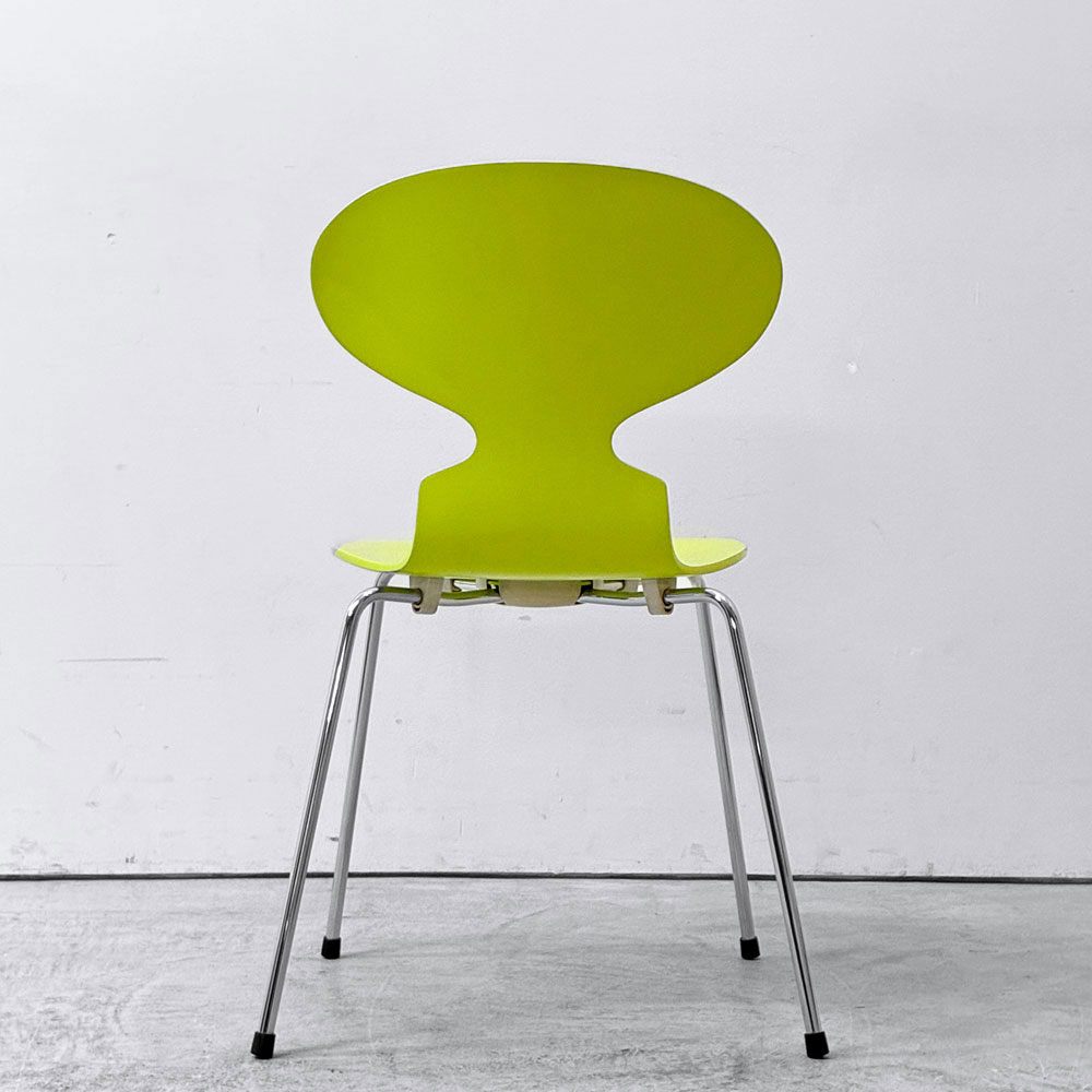フリッツハンセン Fritz Hansen アントチェア ANT CHAIR 4本脚  ヴァーナルグリーン ライムカラー ラッカー仕上げ アルネ・ヤコブセン デンマーク 北欧家具  ●