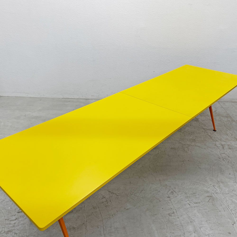 ヘイ HAY ピラミッドテーブル 02 Pyramid table 02 W300cm イエロートップ x オレンジベース 廃番カラー ヴィム・リートフェルト オランダ インダストリアルデザイン 〓
