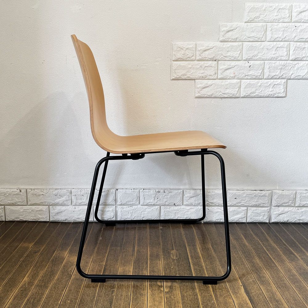 イデー IDEE ラング LANGUE スタッキングチェア ダイニングチェア ナチュラル ブナ材 プライウッド×スチール 定価￥29,900- ◎