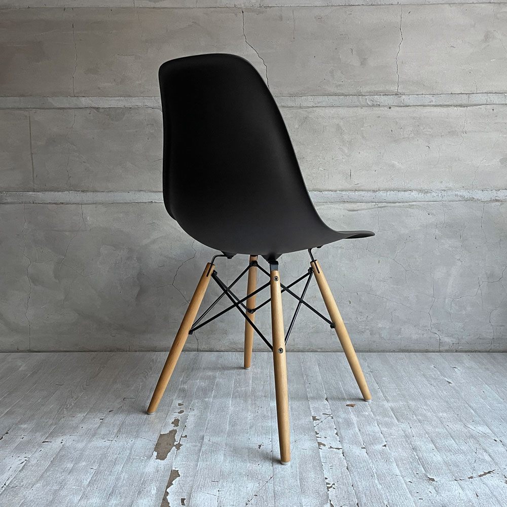 ハーマンミラー HermanMiller サイドシェルチェア ドゥエルレッグ DSW ジャバ JAVA ダークブラウン ポリプロピレン製 イームズ ミッドセンチュリー ♪