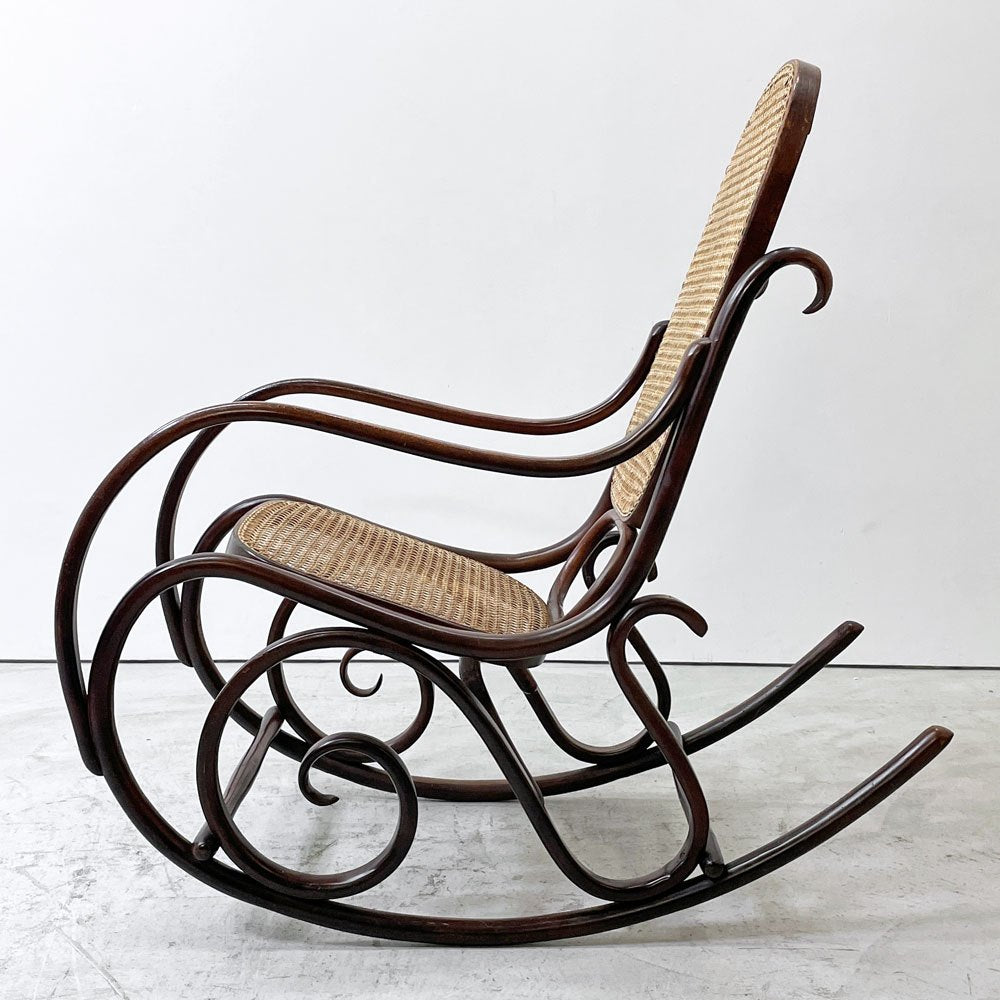 マルニ木工 オールドマルニ maruni ベントウッド ロッキングチェア Bentwood rocking chair 1976年～1988年製 #7028 リプロダクト 曲木椅子 ラタン張り  ●