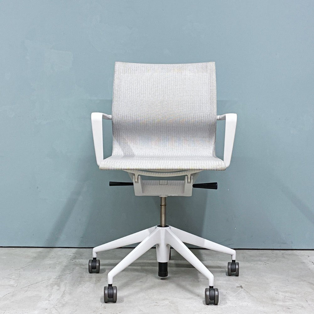 ヴィトラ vitra フィジックス Physix デスクチェア ソフトグレーフレーム トリオニット 07シルバーグレー アルベルト・メダ ◎