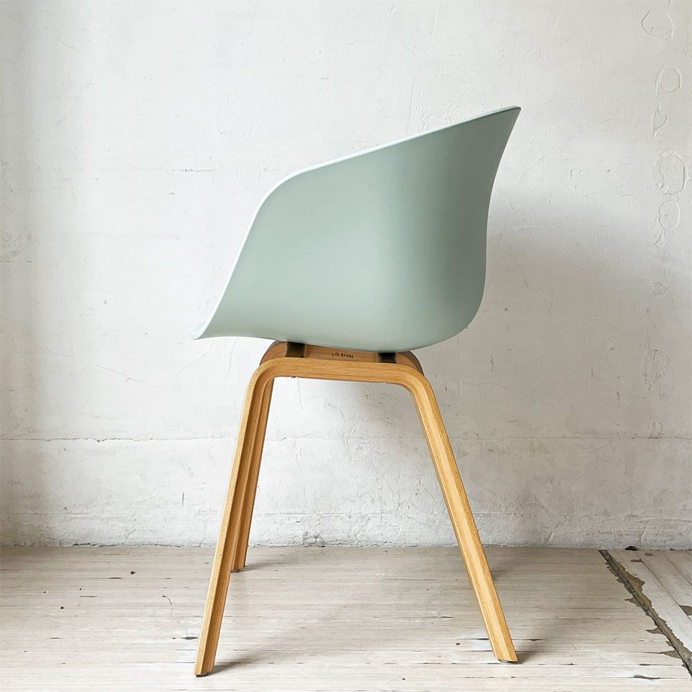 ヘイ HAY アバウト ア チェア ABOUT A CHAIR AAC22 アームチェア ダイニングチェア ダスティミント ヒー・ウェリング 北欧家具 ￥59,400- A ★