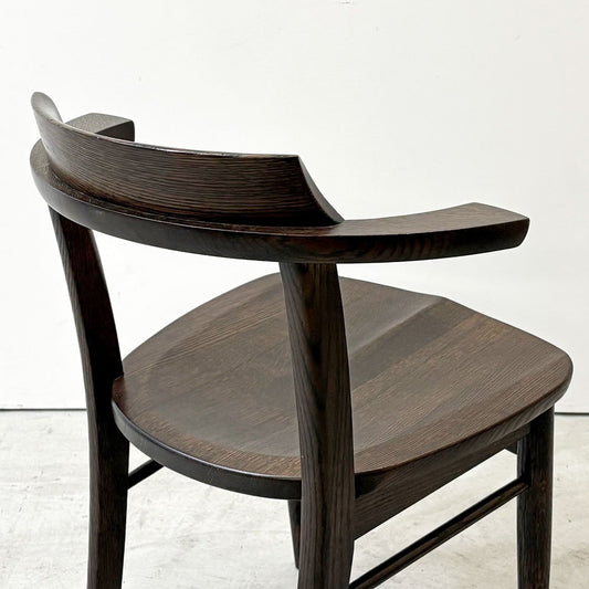 柏木工 KASHIWA ソフィー Sophie ダイニングチェア オーク無垢材 ハーフアーム ダークブラウン 飛騨家具 A ●