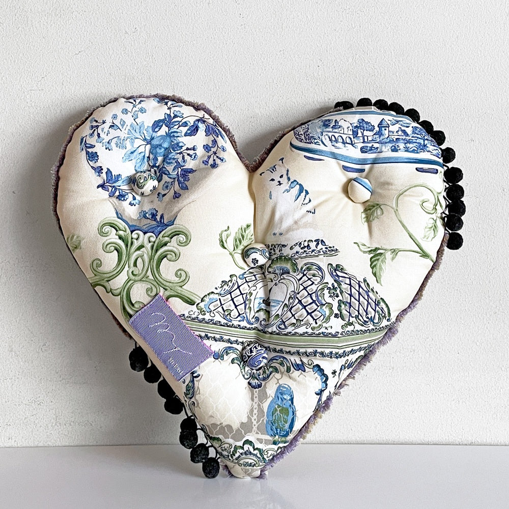 マウントハリ Mt.Hari ハート クッション 刺繍 H.P.DECO エイチピーデコシボネ cibone ATLIER取り扱い ■
