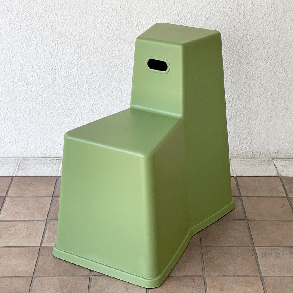 ヴィトラ vitra スツール ツール STOOL TOOL コンスタンチン・グルチッチ スタッキング インダストリアルグリーン スイス 定価48,400円 ◇