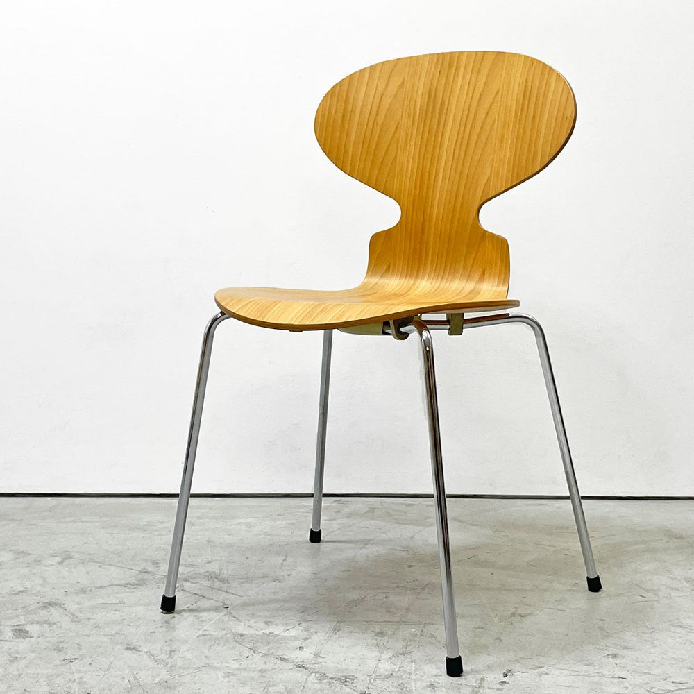 フリッツハンセン Fritz Hansen アントチェア 4本脚 ナチュラルビーチ ラッカー アルネ・ヤコブセン 北欧家具 J ●