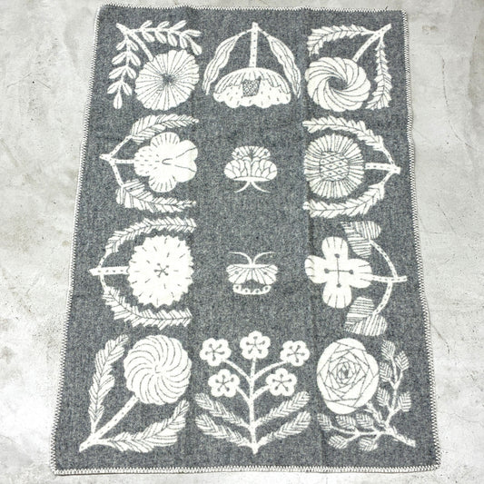 ラプアンカンクリ LAPUAN KANKURIT × 鹿児島睦 ヴィリクッカ VILLIKUKKA ウールブランケット グレー 90×130cm 未使用品 ◎