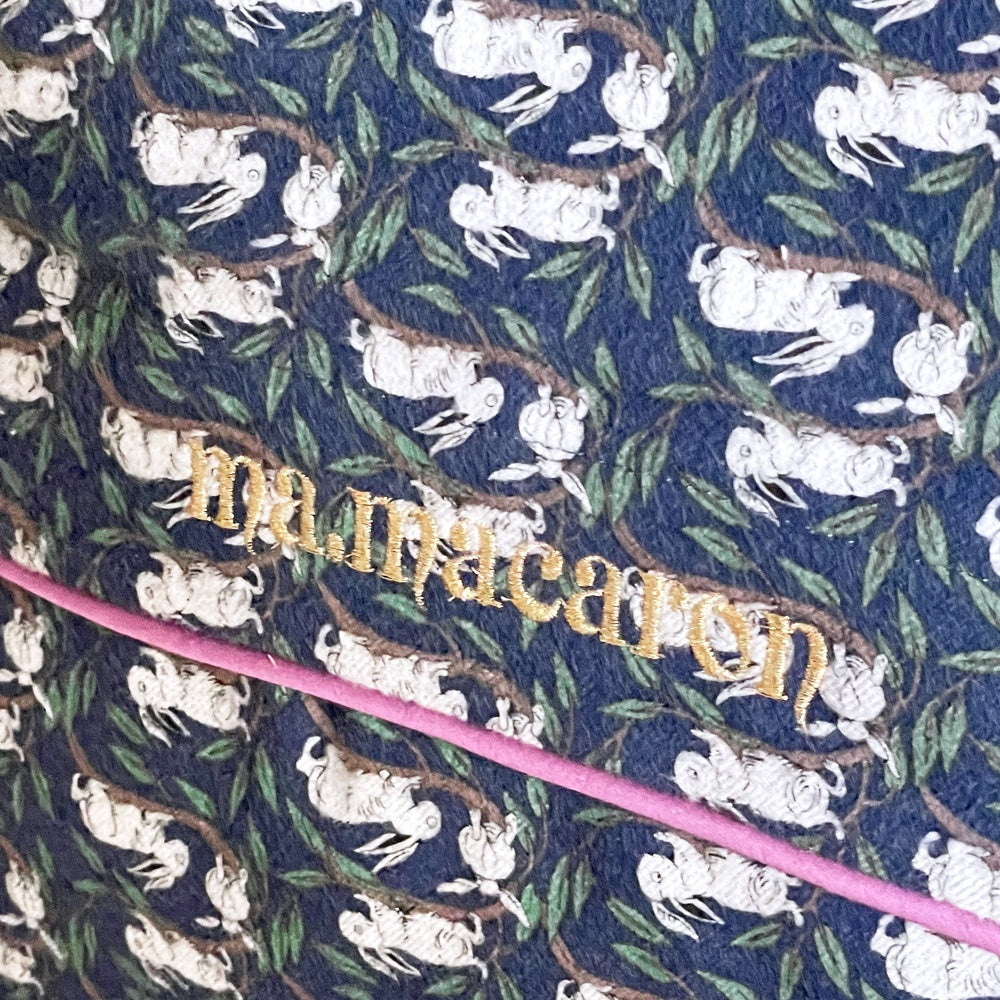 ママカロン ma.macaron クッション babydoll うさぎ 横振り刺繍 45cm 刺繍作家 現代作家 ■