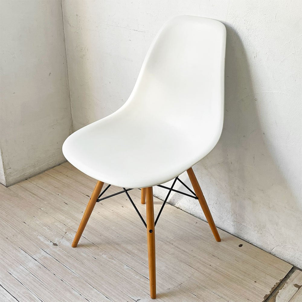 ハーマンミラー Herman Miller サイドシェルチェア ポリプロピレン ホワイト ドゥエルレッグ C&R イームズ ミッドセンチュリー A ★