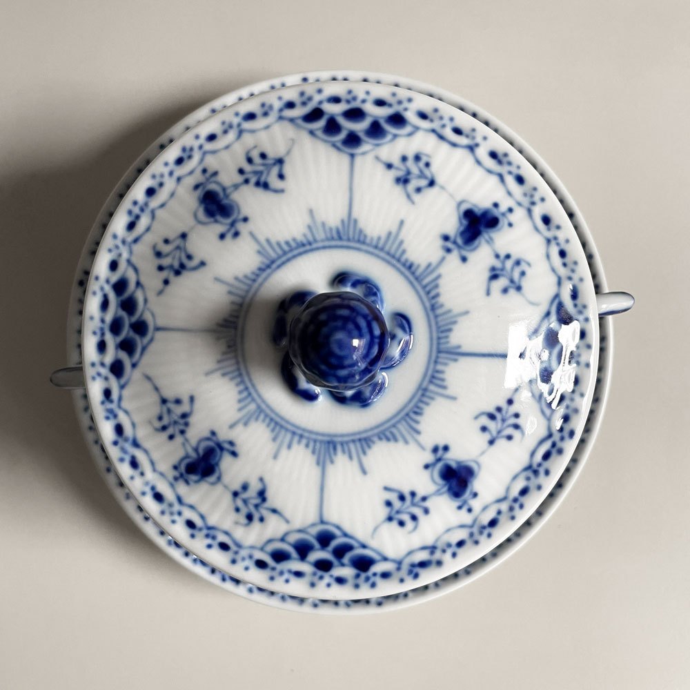 ロイヤルコペンハーゲン ROYAL COPENHAGEN ブルーフルーテッド ハーフレース スープカップ&ソーサー 陶器 北欧食器 廃番 箱付き 未使用 C ♪