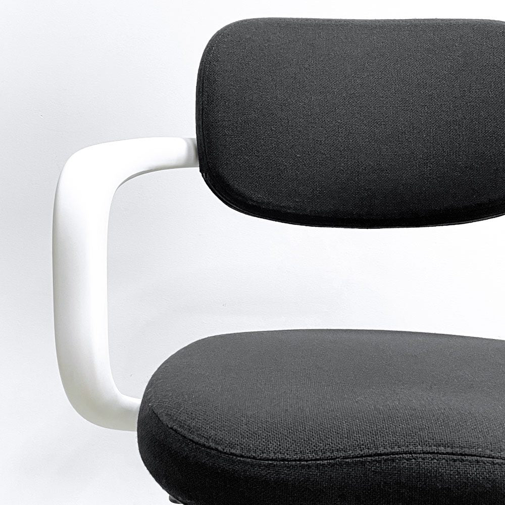 ヴィトラ vitra オールスター Allstar オフィスチェア デスクチェア ホワイト × ブラック ファブリック コンスタンチン・グルチッチ 参考定価￥163,900- ●