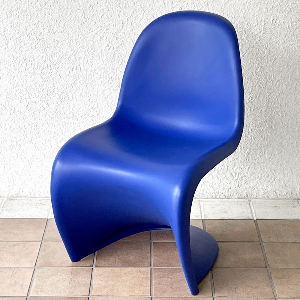 ヴィトラ vitra パントンチェア ダイニングチェア スタッキング ブルー ヴェルナー・パントン ミッドセンチュリー 定価58,300円 B ◇