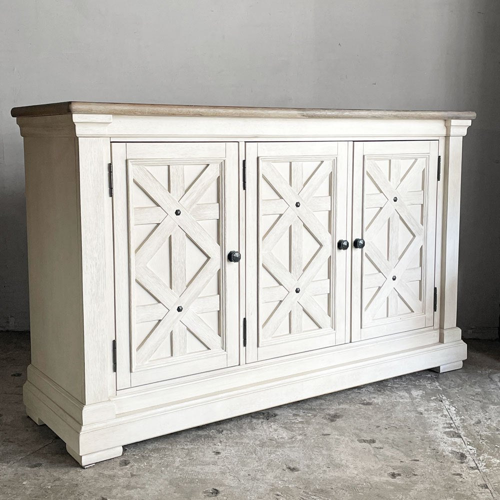 アシュレイ ファニチャー ホームストア Ashley Furniture HomeStore ダイニングサーバー Bolanburg Dining Room Server 収納棚 バーカウンター 西海岸スタイル ■