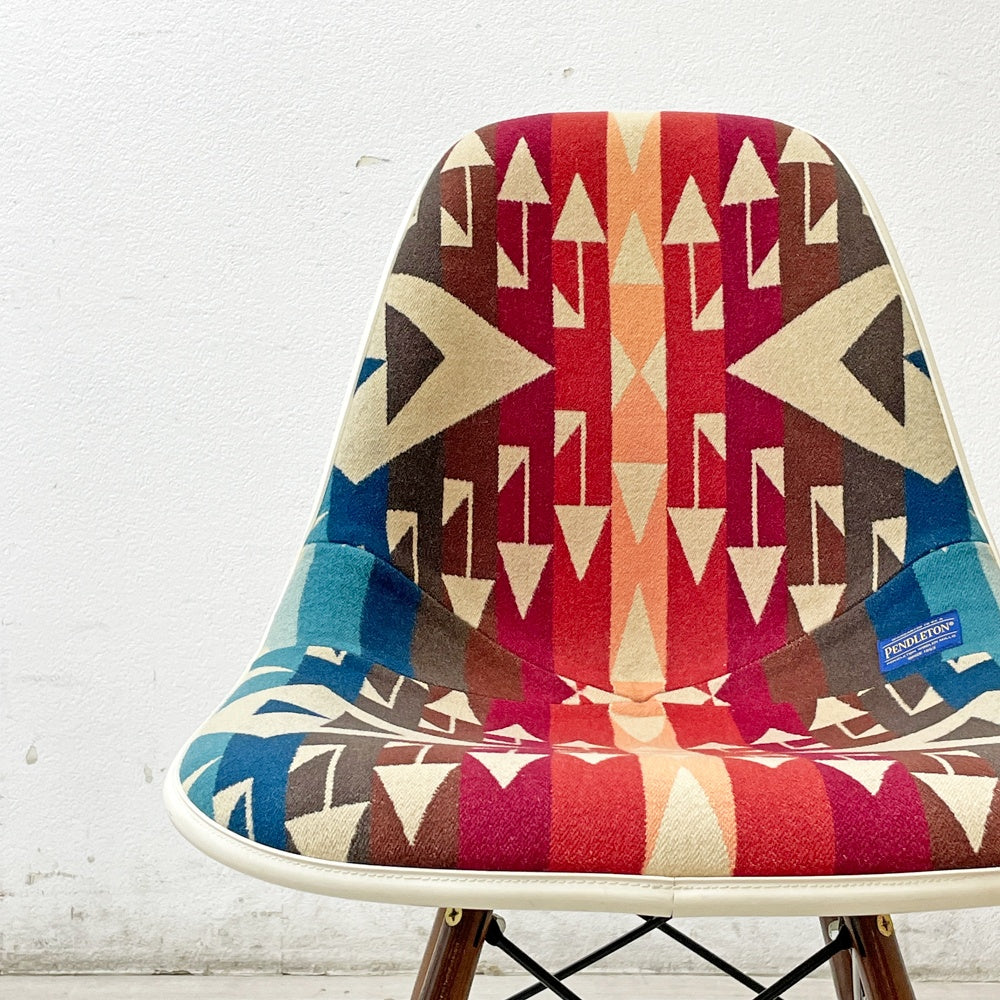 メイドバイセブン リユース MADE BY SEVEN REUSE ペンドルトン PENDLETON × ハーマンミラー Herman Mille サイドシェルチェア Big Thunder Scarlet FRP製 ドゥエルレッグベース C&R イームズ ミッドセンチュリー ●